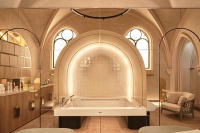AWAY Spa