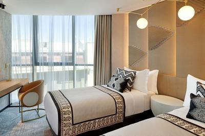 Signature Suite