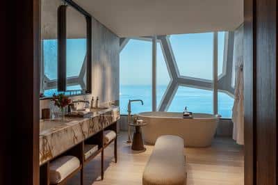 Club Junior Suite