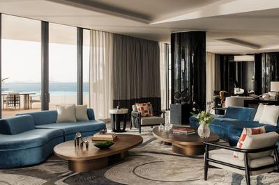 Pearl Suite