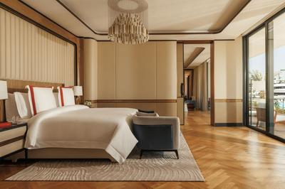 Promenade Terrace Suite