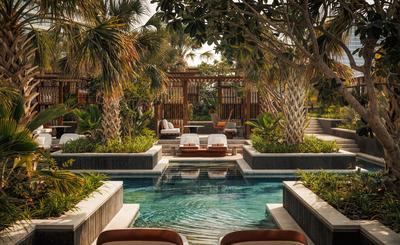 Iliana Pool