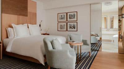 Premier Room