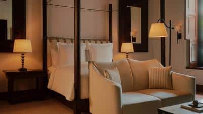 Colonial Studio Suite
