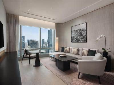 King Skyline Suite