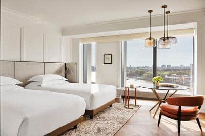2 Twin Bed