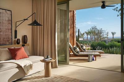 Deluxe Suite Partial Ocean View with Terrace