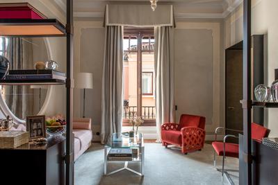 NOLV - 002 - Living Room
