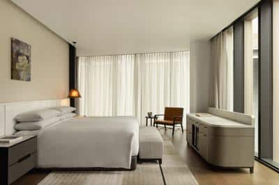 Skyline King Room