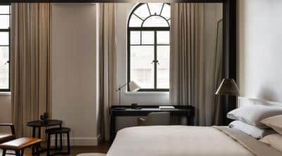 Premier King Room
