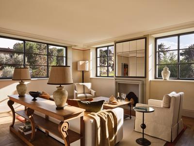 Florentina One Bedroom Suite