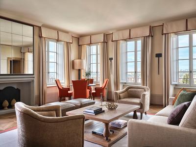 Collegio Two Bedroom Suite