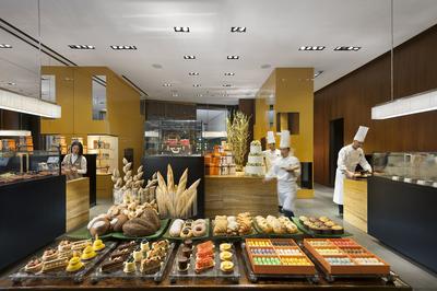 The Mandarin Cake Shop