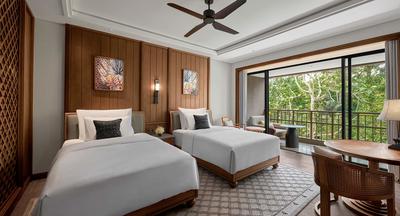 Forest View Room