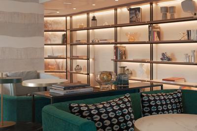 Executive Lounge