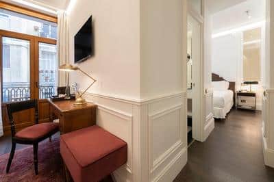 Grand Deluxe Reina Room