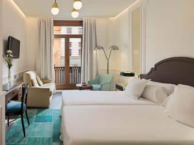 Classic Gran Via Room