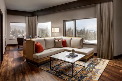 Columbia Living Room - Winter