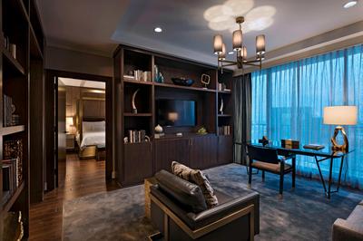 Pinnacle Suite - Study