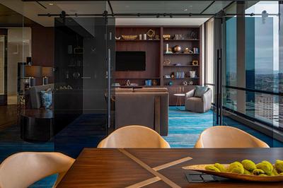 Club Lounge