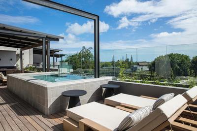 LUX Pool Penthouse