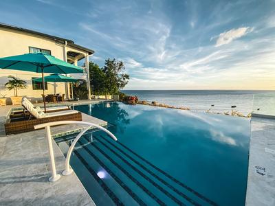 Infinity Pool