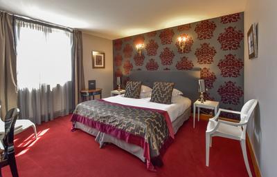 Prestige Room