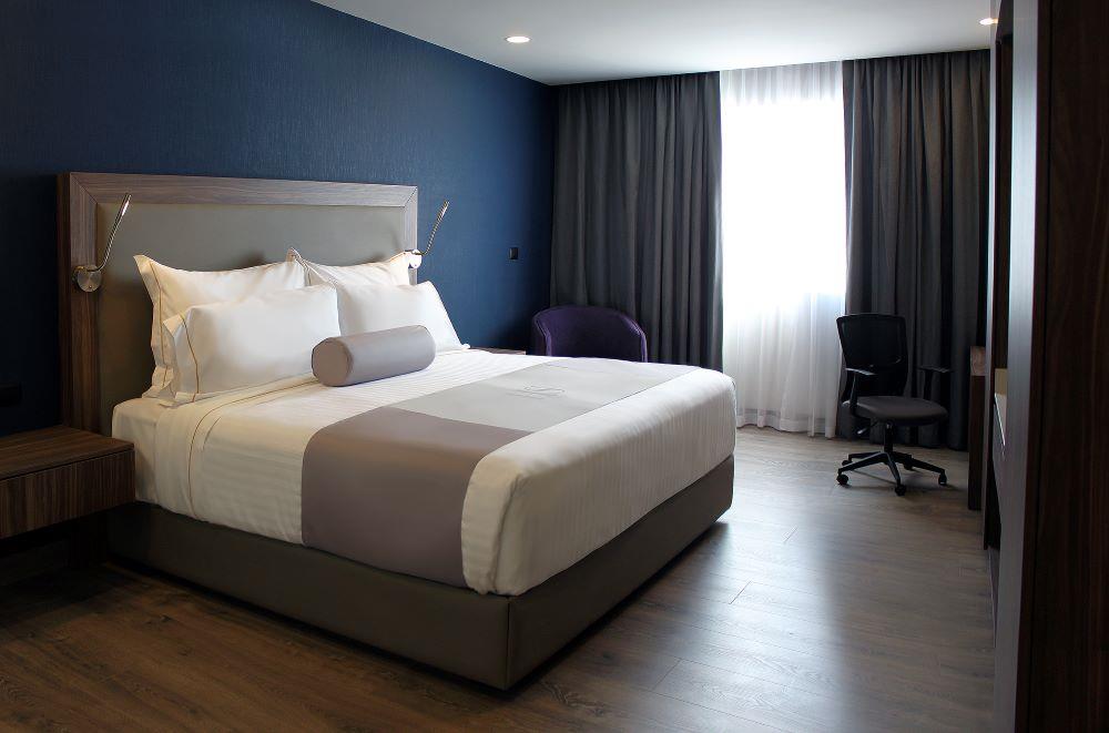 HS HOTSSON Hotel Guadalajara Expo