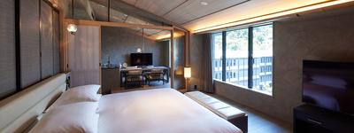 Suite Awata