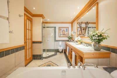 Alpin Double Room De Luxe With Mountain View