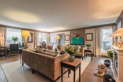 Astoria Suite