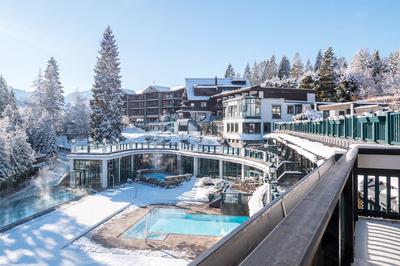 Exterior View Winter