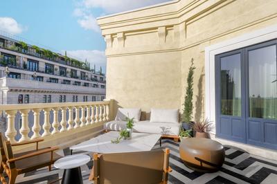 Puerta del Sol Suite