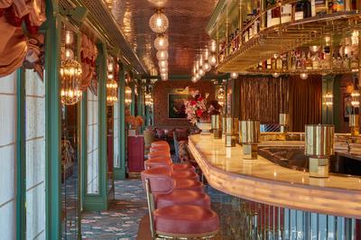 Flute - Rooftop Bar & Dining