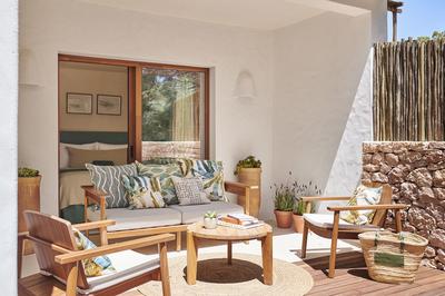One Bedroom Suite Terrace