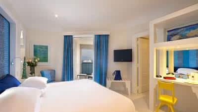 Classic Sea View room