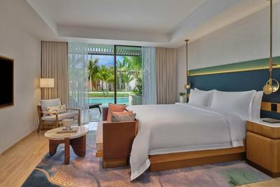 Palm Suite Swim Out One Bedroom Suite