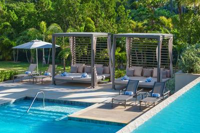 Swimming Pool - Cabanas
