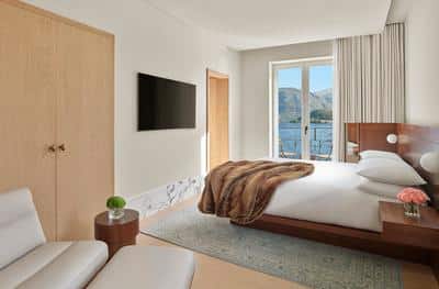 Deluxe Suite, Lake View