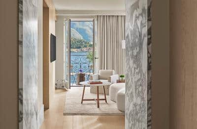 Loft Suite Lake View with Balcony