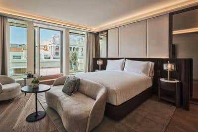 Hikari Suite