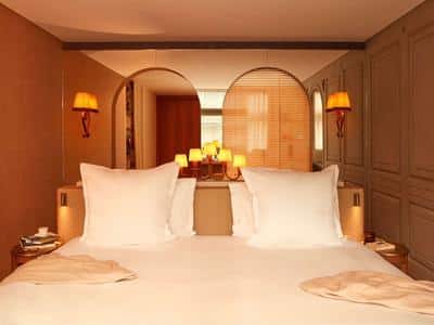 Signature Courtyard Room