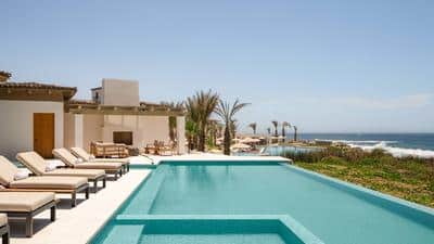 Oceanfront Three Bedroom Presidential Villa