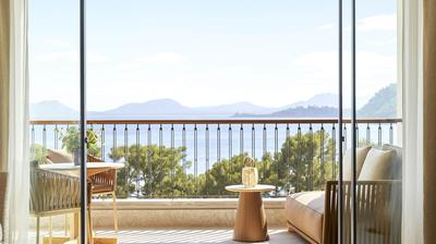 Grand Sea View Suite