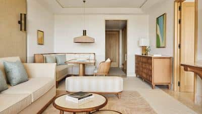 Sea View Suite
