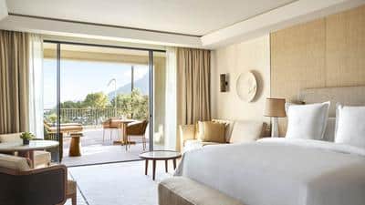 Pine View Room