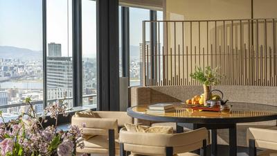 Grand Osaka Suite