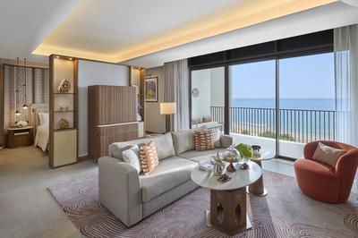 Junior Sea View Suite