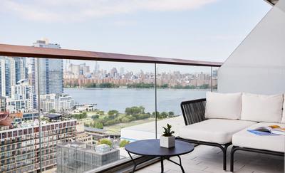 King One Bedroom Suite With Balcony