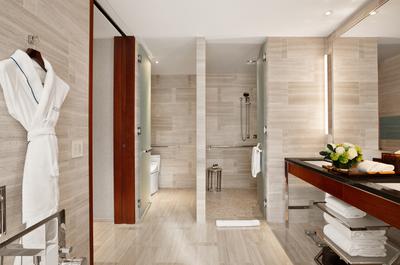 1-Bedroom Terrace Suite (Accessible)